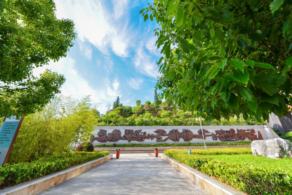 航拍校园一景